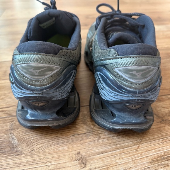 Mizuno Wave Prophecy 8 Size 12 - Picture 3 of 4